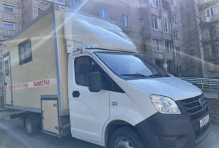 С начала года мобильные медицинские бригады совершили более 900 выездов в отдалённые сёла и деревни Смоленской области