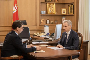 В Смоленской области Василий Анохин провёл рабочую встречу с полпредом президента в ЦФО Игорем Щёголевым