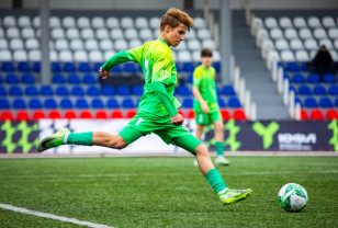 Третья победа подряд и крупное поражение: как сыграли футболисты Футбольной школы Смоленской области в Нововоронеже