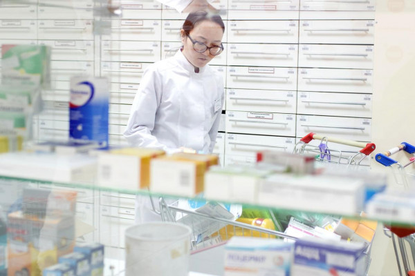 Кабмин упростил получение бесплатных лекарств для детей из многодетных семей