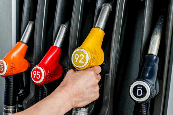 В ФАС назвали стабильной ситуацию с ценами на заправках