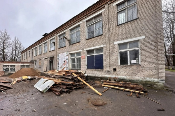 В Вязьме ремонтируют молодёжный центр «Витамин»