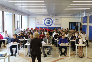 В Смоленской области «Диктант Победы» написали почти пять тысяч человек