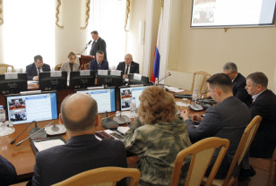 Анатолий Овсянкин представил отчёт о деятельности Смоленского городского Совета за 2025 год