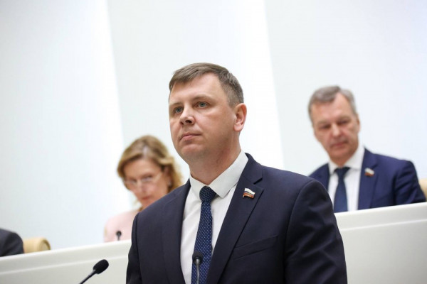 Артём Малащенков: Перемирие в честь Дня Победы — шанс на благоразумие