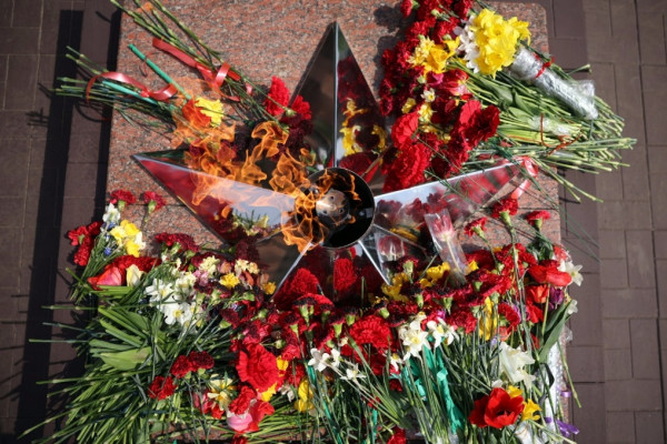 В городе Починок Смоленской области зажжен Вечный огонь