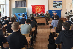 В смоленском отделении ДОСААФ проходят военно-патриотические мероприятия ко Дню Победы