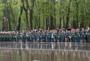 В Смоленске росгвардейцы приняли участие в Параде Победы