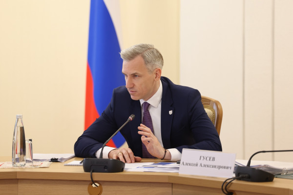 Василий Анохин поручил начать подготовку к летнему сезону в Смоленской области