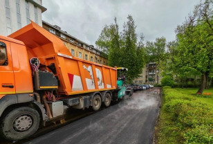 В Смоленске отремонтировали съезд к дому № 15 по проспекту Гагарина