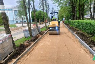В Смоленске продолжается ремонт улицы Маршала Жукова