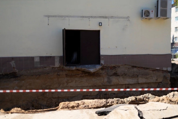 Началось возведение пристройки для Смоленского Камерного театра 