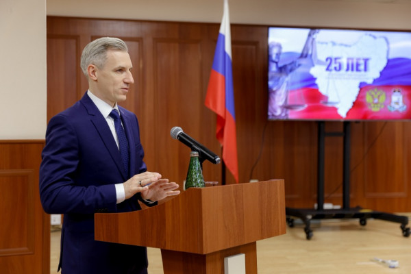 Василий Анохин: Мировая юстиция – важнейшее звено судебной системы, обеспечивающее для граждан доступность правосудия