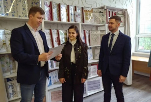 «Смоленская вышивка» получила сертификат об исключительном праве на региональный бренд