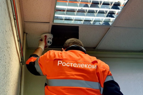 Свыше 134 тысяч видеокамер «Ростелекома» и нейросеть обеспечат прозрачность ЕГЭ-2026