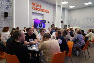 Смоляне – сотрудники Росатома играют в «Что? Где? Когда?» на глобальном поле 