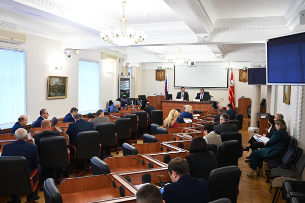 В Смоленске пройдут публичные слушания по годовому отчёту об исполнении областного бюджета за 2025 год