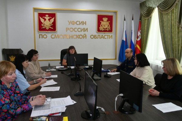 В Смоленской области отбывающим наказания в учреждениях УФСИН оказали бесплатную юридическую помощь