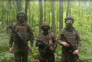 Бойцы подразделений ПВО из зоны спецоперации поздравили смолян с Днём России