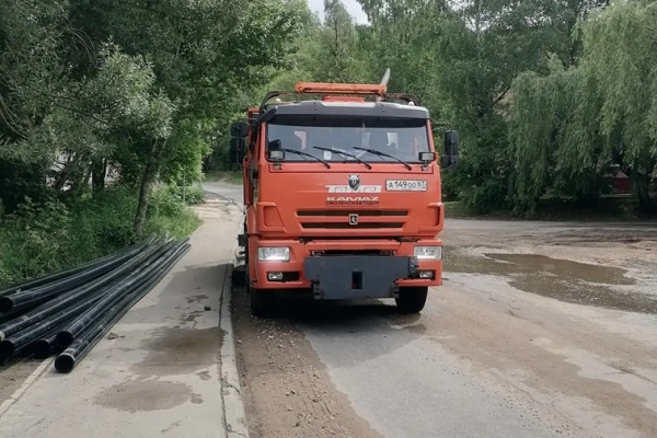 В Смоленскавтодоре рассказали, где сегодня выполняется механизированная и ручная уборка