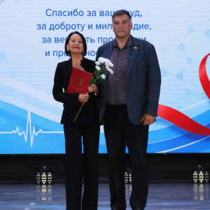  «Единая Россия» поздравила медицинских работников Смоленщины
