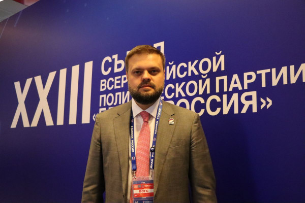 Артём Туров: Мы советуемся с людьми, и в этом успех «Единой России»
