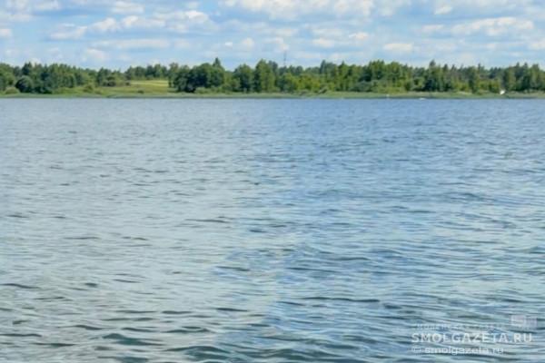 В Смоленской области в озере обнаружено тело 43-летнего мужчины