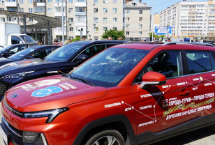 Автоколонна «Города-герои — города Героев» посетила Смоленск