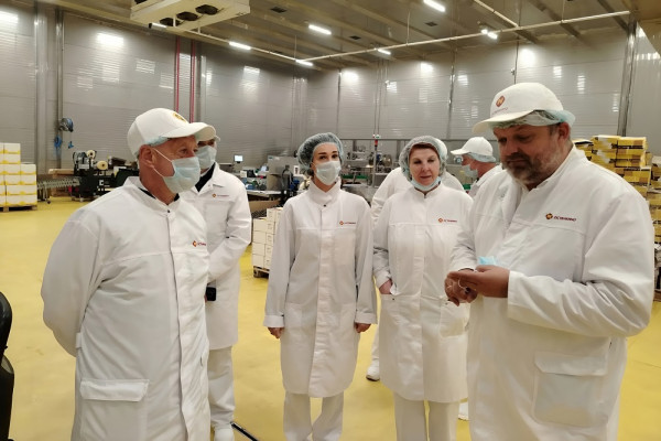 Зампред Госдумы Александр Бабаков посетил предприятие «Гагарин‑Останкино»