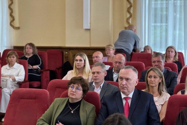 Мэр Смоленска Александр Новиков начал общегородскую планёрку с кадровых решений