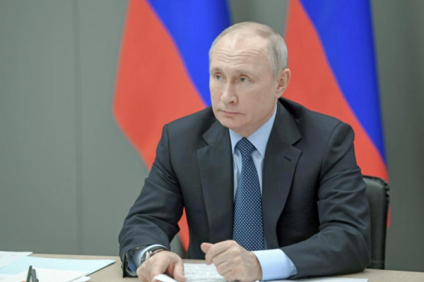 Президент Путин поручил провести мониторинг системы наставничества для выпускников медицинских вузов