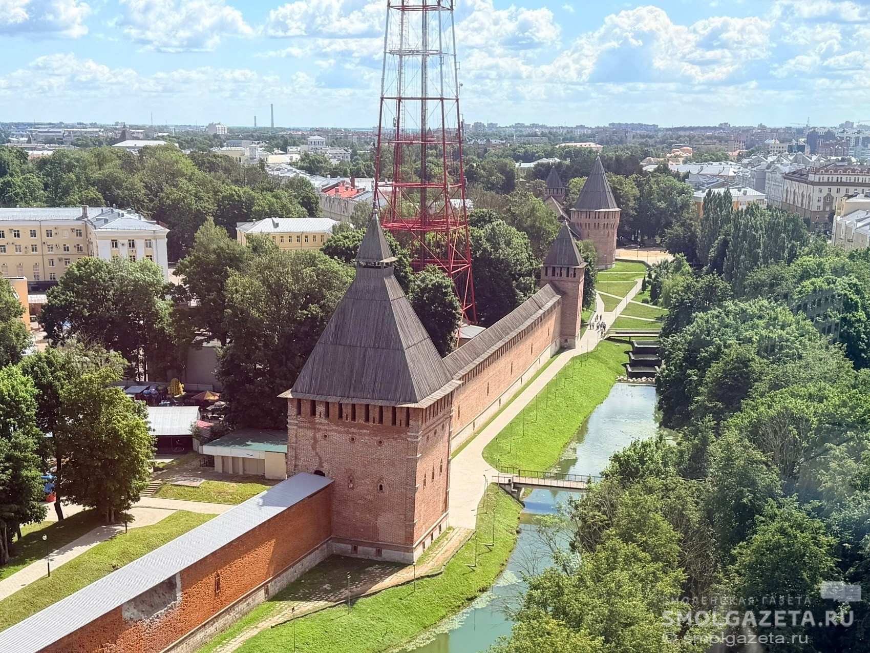 Смоленская телебашня примет участие в параде иллюминаций в честь 25-летия РТРС