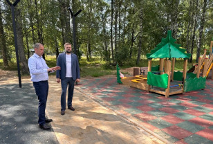 Депутат Государственной Думы Артём Туров посетил Сафоновский округ