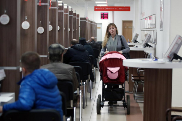Более 160 тысяч семей получили помощь в семейных МФЦ 