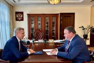 Василий Анохин поздравил Министра труда и социальной защиты РФ с Днём рождения 