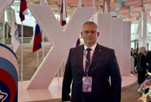 Александр Новиков: Народная программа должна отвечать на те вопросы, с которыми люди сталкиваются каждый день