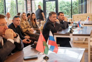 В Смоленске состоялся прямой диалог между региональными производителями и зарубежными закупщиками