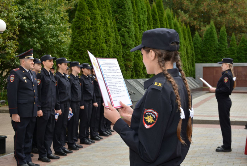 В Смоленске ученики профильного кадетского класса принесли Клятву кадета