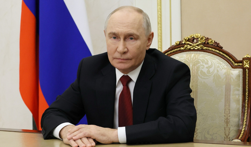 «Это наш общий вклад в победу России»: Владимир Путин призвал россиян принять участие в выборах депутатов Государственной Думы