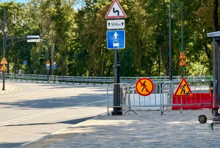В Смоленске продолжается устройство подпорной стены на Большой Советской