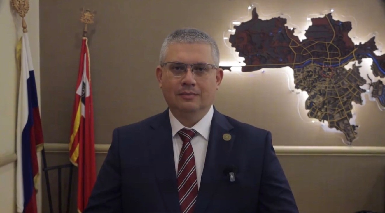 Александр Новиков поздравляет с Днём города и 83-й годовщиной освобождения Смоленщины
