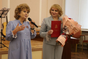В Смоленске прошёл юбилейный творческий вечер поэтессы Марии Парамоновой