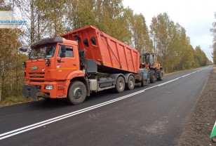 Специалисты «Смоленскавтодора» завершают ремонт автодороги в Смоленском округе