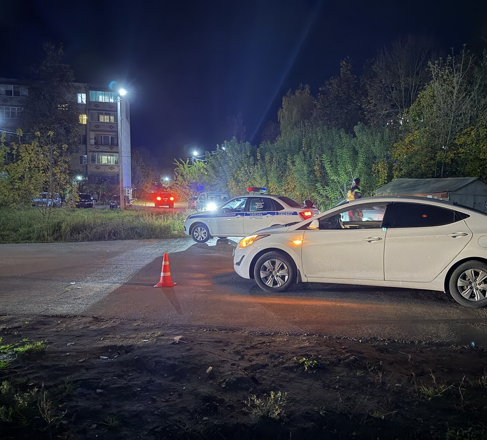 В Рославле иномарка сбила пешехода