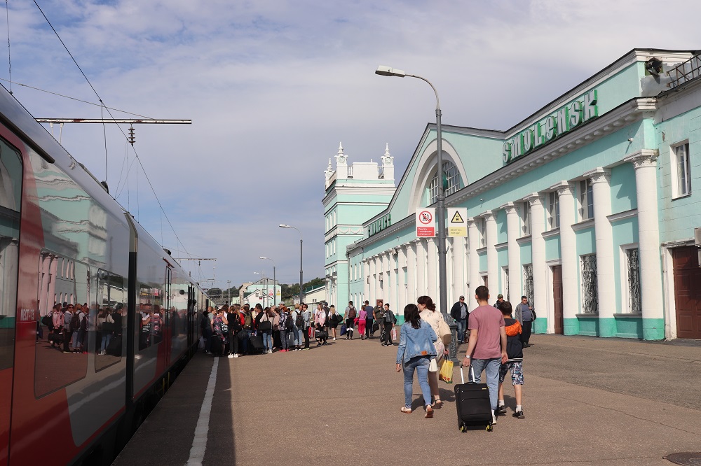 С начала года пассажиропоток на железнодорожном вокзале Смоленска вырос на 1,1%