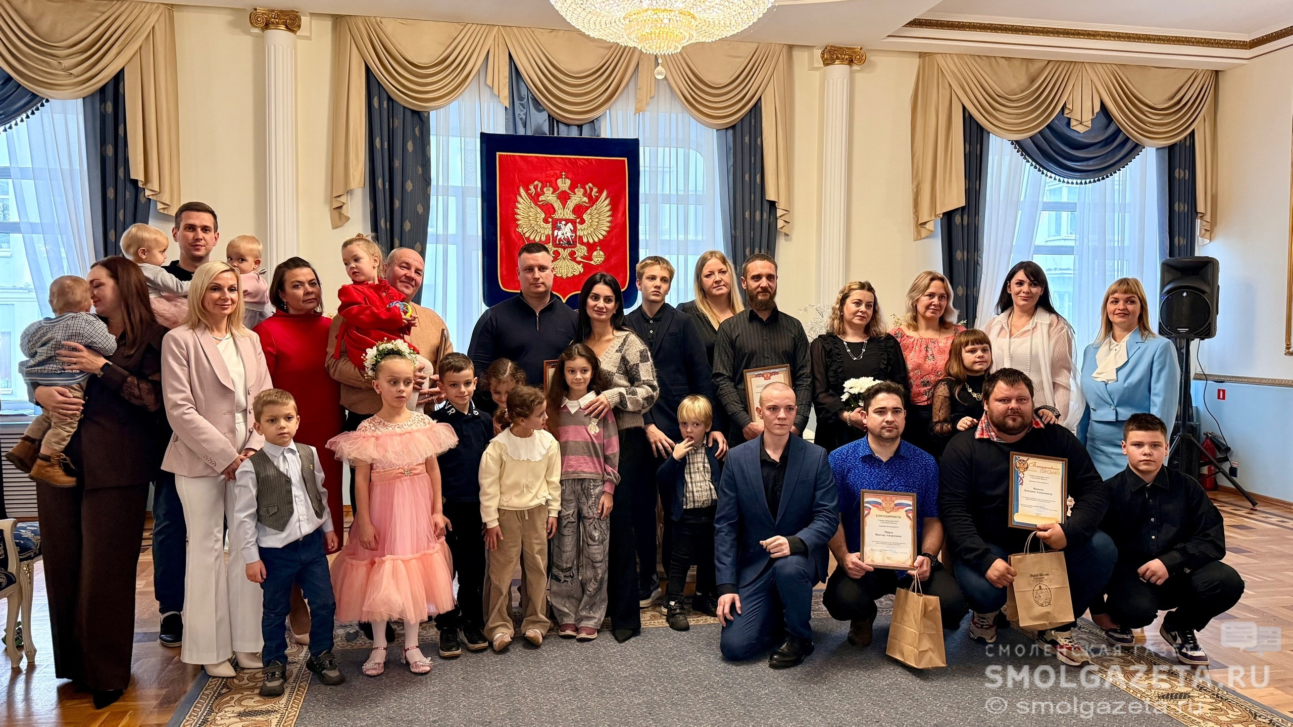 «Мой папа лучше всех!»: в Смоленске с теплом и гордостью отметили День отца