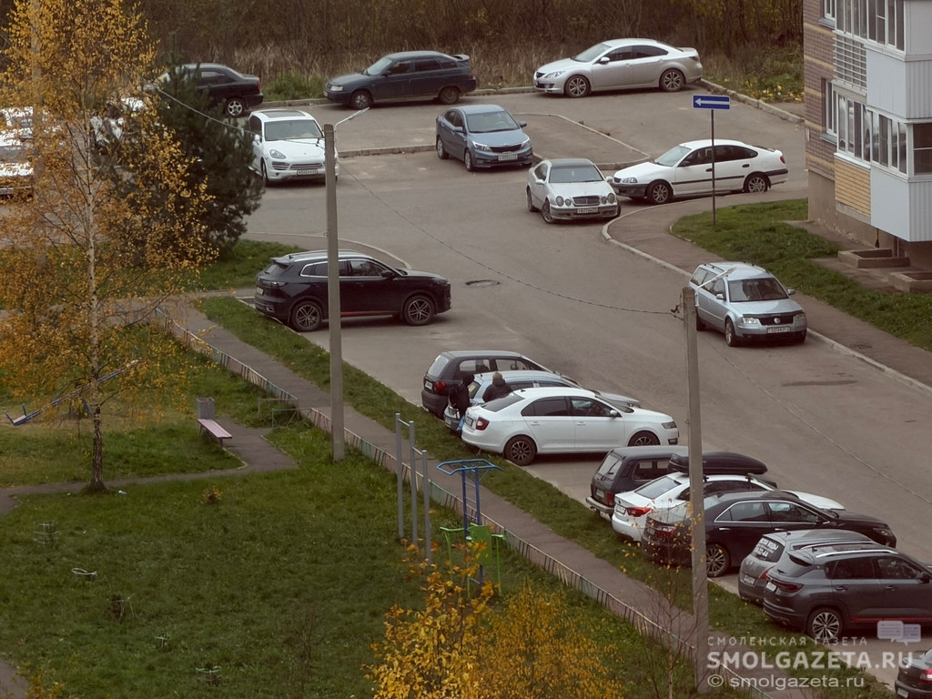 В Смоленской области освещение появилось на 25 участках автодорог