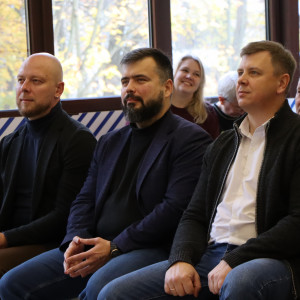 В Смоленске открылась фотовыставка #папаВделе