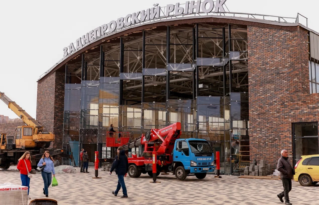 В Смоленске завершается реконструкция Заднепровского рынка