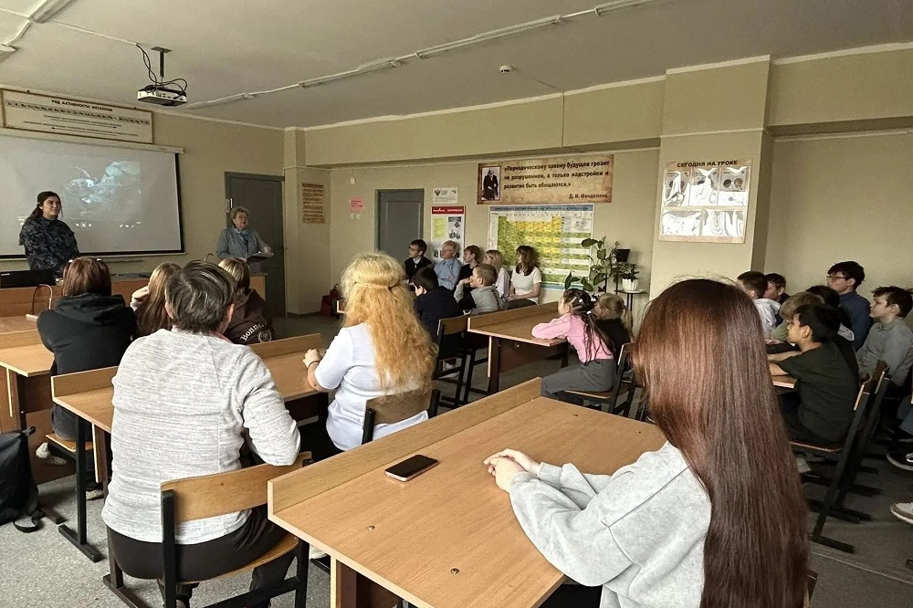 Смоленское УФСИН провело занятие по правовому просвещению подростков